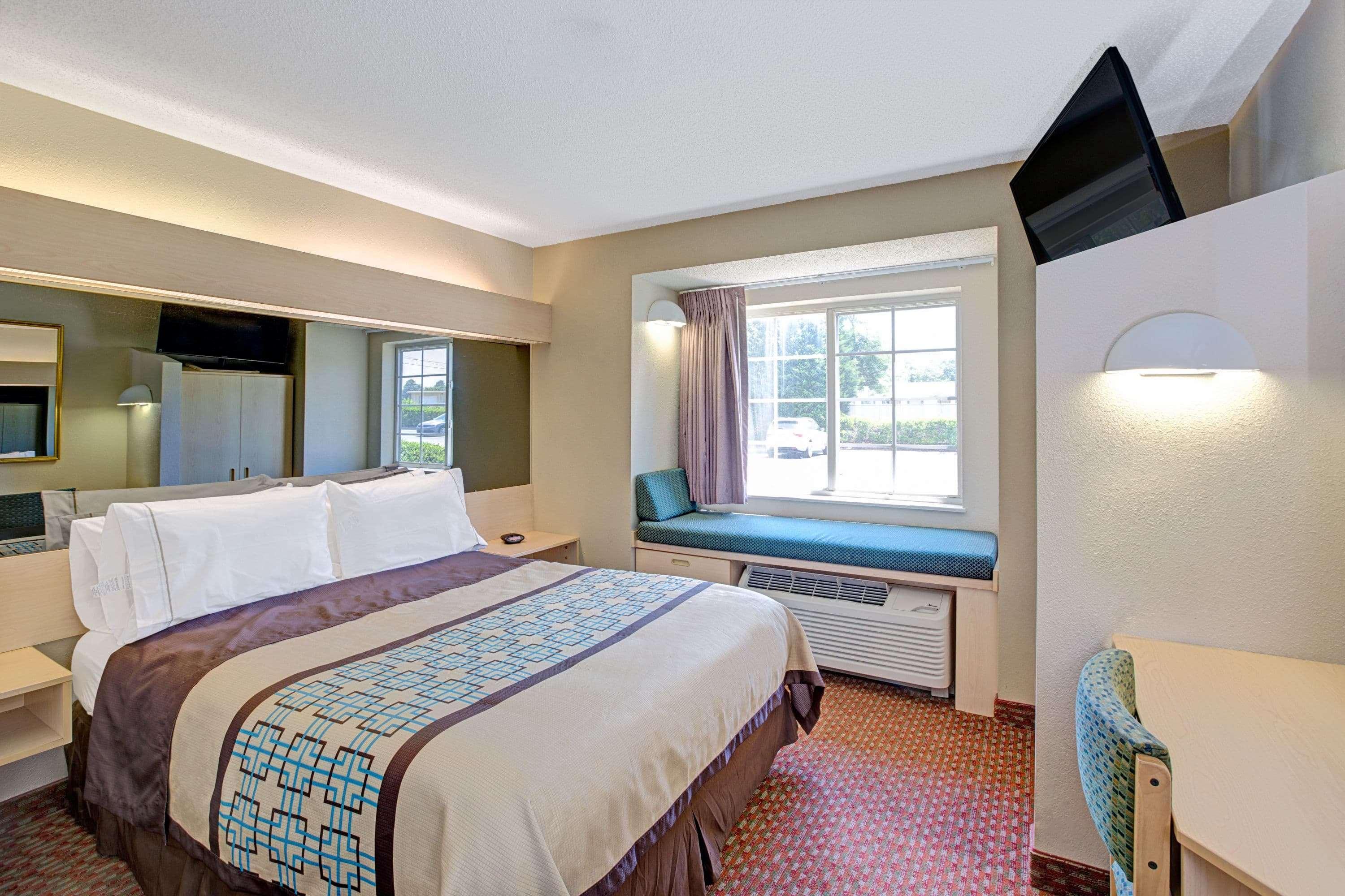Microtel Inn & Suites By Wyndham Burlington Exterior foto
